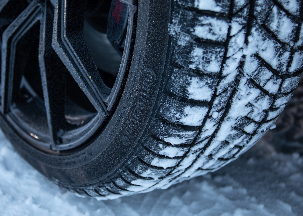 Autofahren im Winter: Schneeflockensymbol ist Pflicht, aber nur jeder Zweite weiß davon