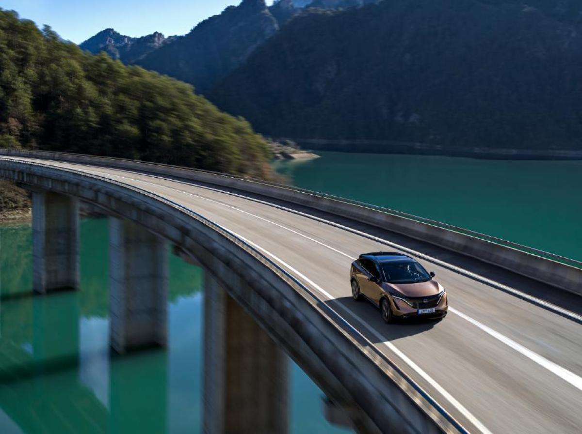 Nissan Juke Hybrid: elektrifizierter Coupé-Crossover
