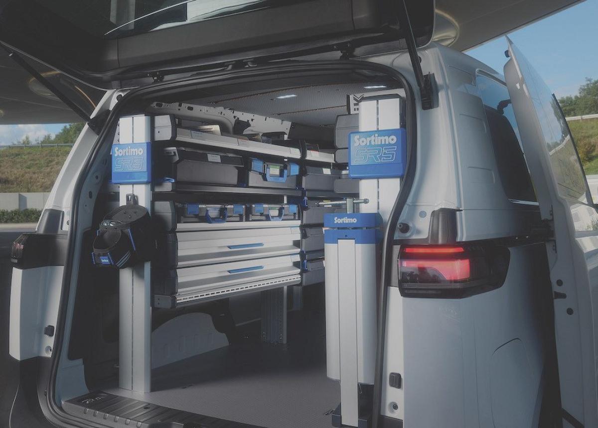 Sortimo und Mercedes-Benz präsentieren gemeinsam auf der NUFAM 2023 moderne Lösungen für die mobile Arbeitswelt