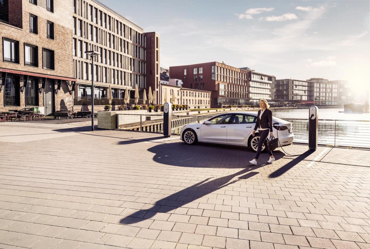 Schneller laden, smarter managen: Entdecken Sie E-Mobilität mit DKV Mobility.