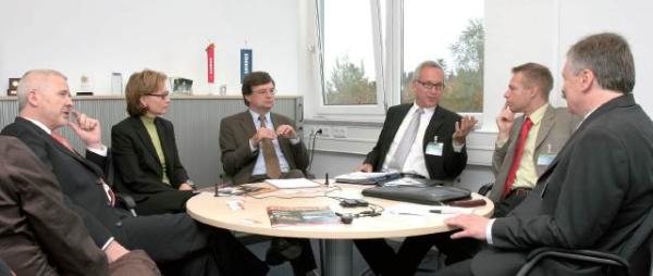 Die Hand am Puls der Zeit