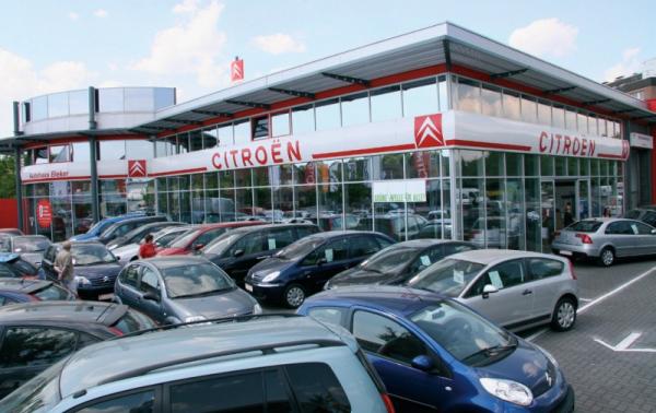 Service als Tat-Sache