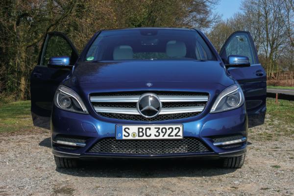 Blaue Weste
