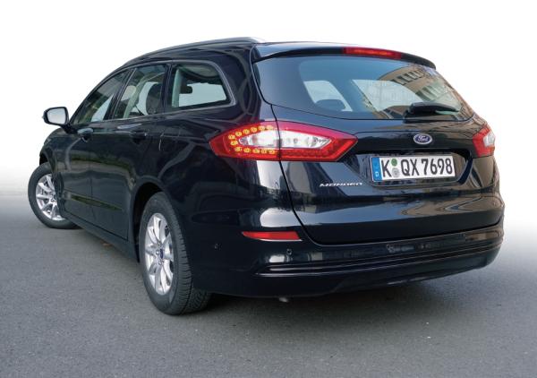 Feiner Ford-Schritt