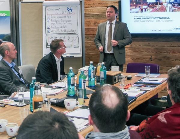Theorie & Praxis vereint