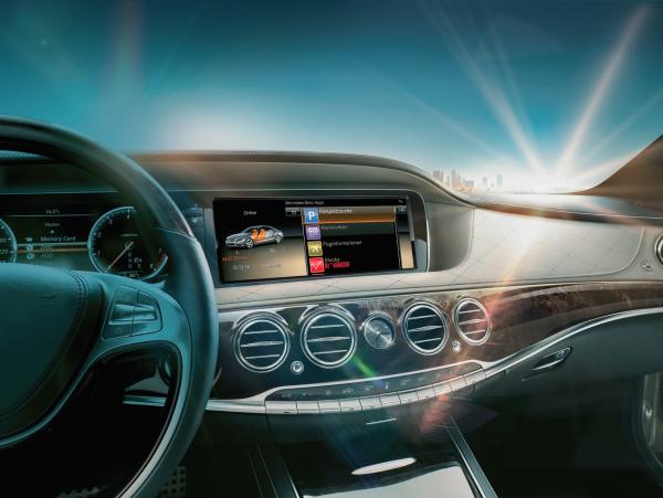 Online im Auto