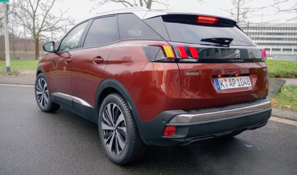 Schaut her, ein 3008!
