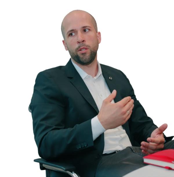 Einen Riesenschritt nach vorn