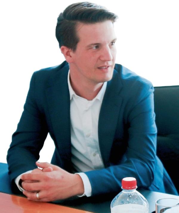 Von Mensch zu Mensch