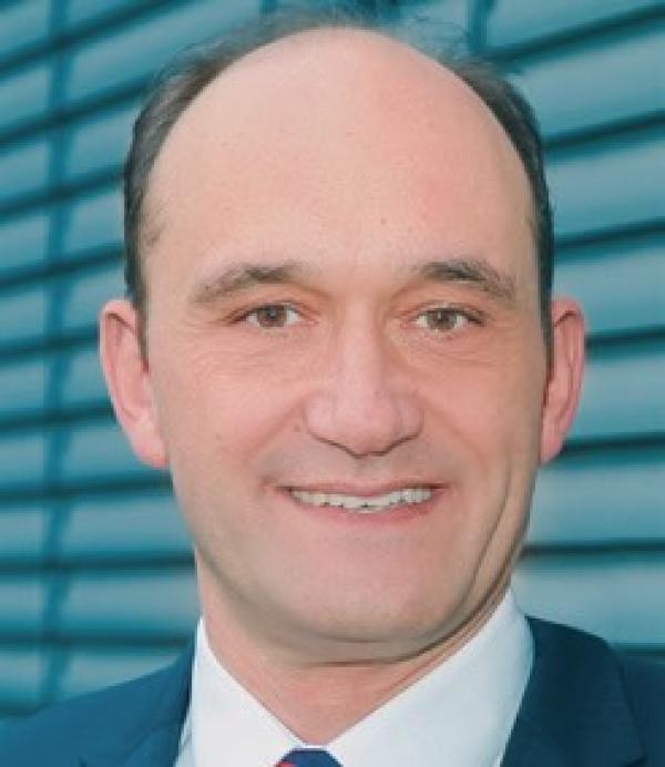Dr. Steffen Spies