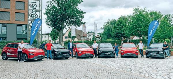 KONA elektrisiert Coca-Cola-Flotte