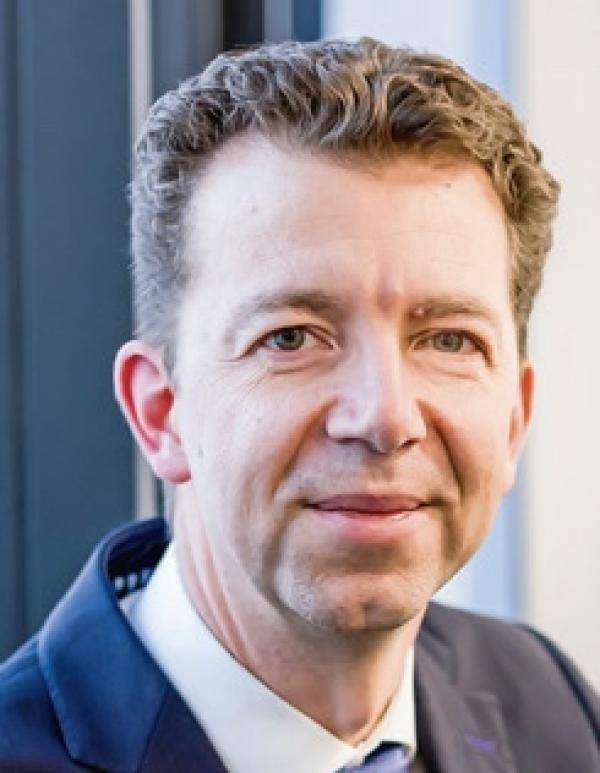 Dr. Christian Dahlheim