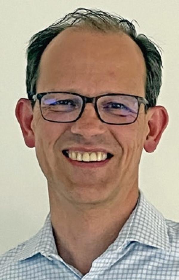 Sebastian Simons