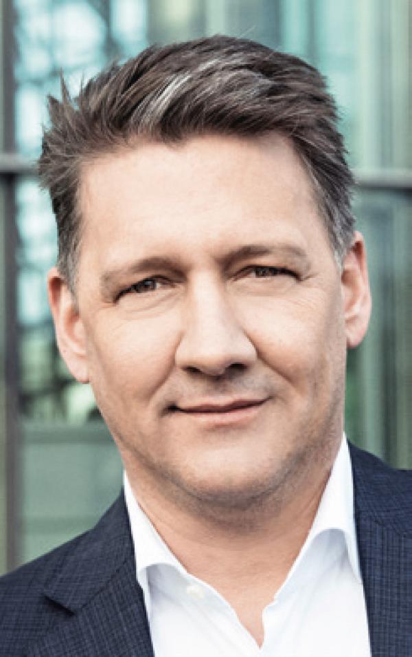Gernot Döllner