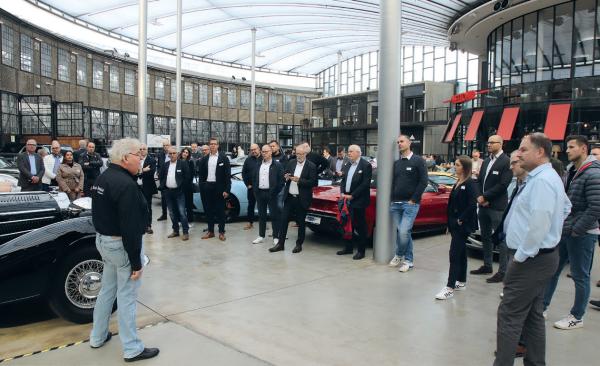 Fuhrpark-Treff zwischen Raritäten