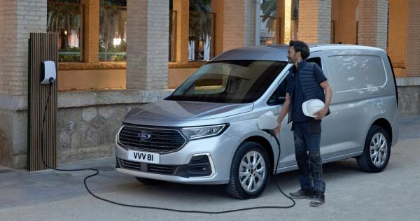 Kompakter PHEV-Transporter