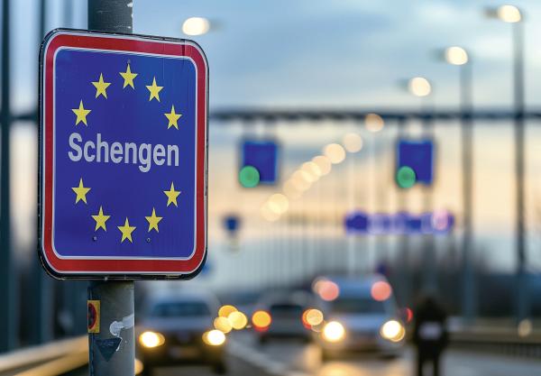 Grenzen überschreiten