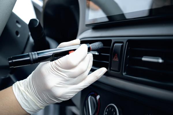 Smart Repair und Fahrzeugaufbereitung