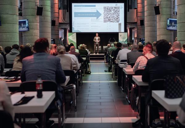 Zukunftsaufgabe betriebliche Mobilität: Zwischen Transformation und Praxis