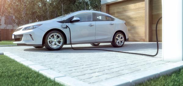 Laden im Fuhrpark: mobil, am Standort oder zu Hause?