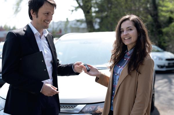 Rechtliche Anforderungen bei der Fahrzeugeinsteuerung und dem Flottenbetrieb (UVV, DSGVO, Fahrerunterweisung, Fahrereinweisung)