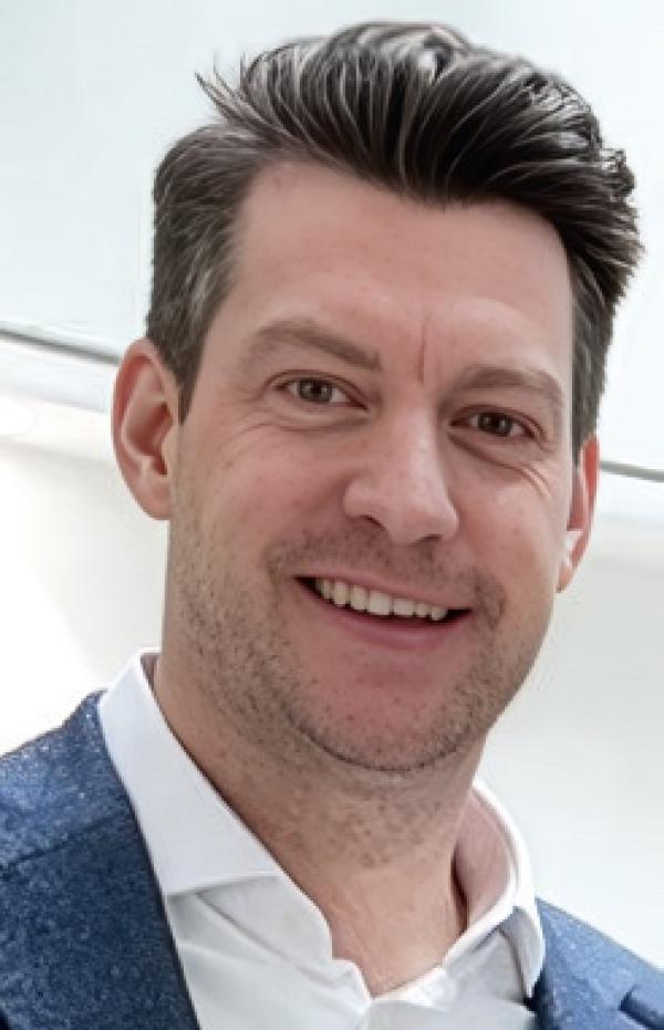 Dr. Georg Schulte